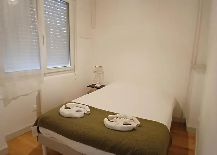 T2 Centre - Rdc 公寓 昂热